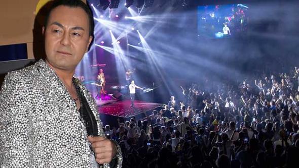 Serdar Orta, Turkcell Yldzl Geceler kapsamnda verdii konserle sevenleriyle bulutu. Gemiten bugne unutulmaz arklarn seslendiren Orta&#8217;a, Harbiye Ak Hava&#8217;y dolduran binler danslaryla btn gece elik etti. ki buuk saat sahnede kalan sanat toplamda 36 ark seslendirdi.