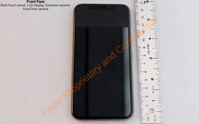 ABD merkezli teknoloji devi Apple, bilgileri Federal �leti�im Komisyonu (FCC) ile payla�t�ktan sonra s�z�nt� ger�ekle�ti.    9to5Mac taraf�ndan payla��lan g�rsellere g�re iPhone X’un alt�n sar�s� renginin �er�evesi siyah renkte olacak.