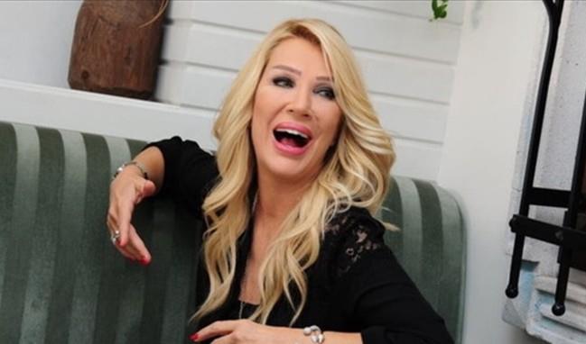 Y�ld�z Tilbe'nin yerine ekibe Seda Sayan dahil oldu. O Ses T�rkiye'nin 8. sezonu eyl�l ay� i�inde ekranlara gelecek...