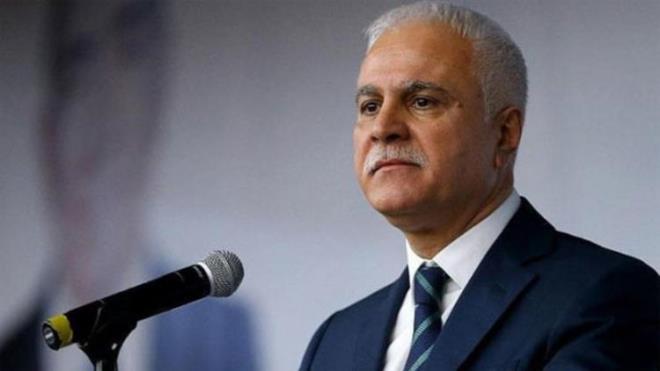 Koray Ayd�n-Karadeniz Teknik �niversitesi Makine M�hendisli�i Fak�ltesini bitirdi.