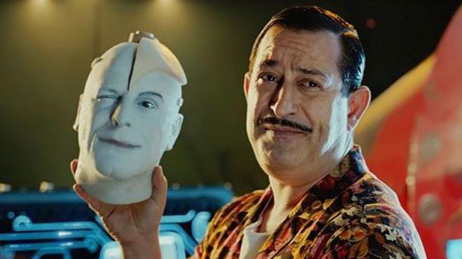 CEM YILMAZ    Cem Y�lmaz, Twitter'da takip�ilerinden gelen sorulara i�tenlikle cevap verdi. Y�lmaz araya bir de eskilerden bir foto�raf s�k��t�rd�.