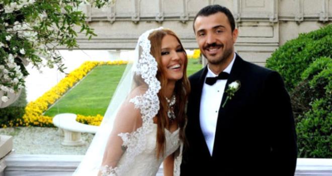 Kurt ailesine ait Marta Lojistik'in piyasaya olan 150 milyon liralk borcu nedeniyle zor gnler geiren Demet Akaln ve Okan Kurt, boanma karar ald.