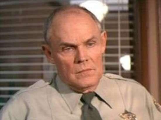 Lewis Arquette - Oyuncu Hollywoodun nl yldz eini 1997de kaybettikten ksa sre sonra Mslman oldu.