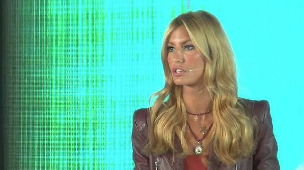 ikel&#8217;in &#8220;Zincirleme ekilde Vergi Usul Kanununa muhalefet&#8221; suundan 3 yl 9 aydan 8 yl 9 aya kadar hapis cezas ile cezalandrlmas isteniyor.