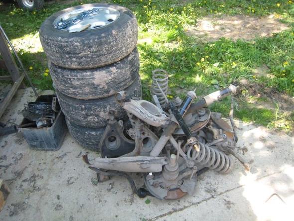 Rus mhendis uzunca bir sre vaktini bu 'canavar'a ayrd.