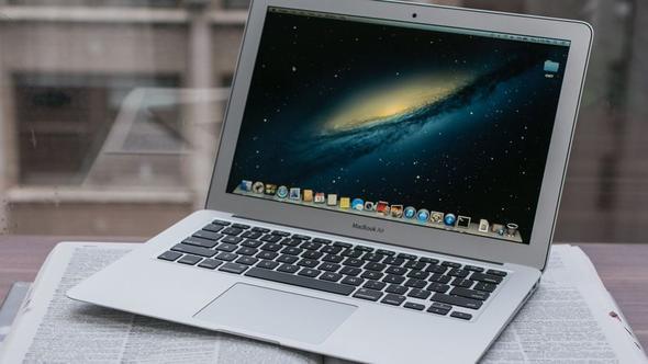 13 in Macbook Air    Eski fiyat: 5499 TL    Zaml fiyat: 7999 TL