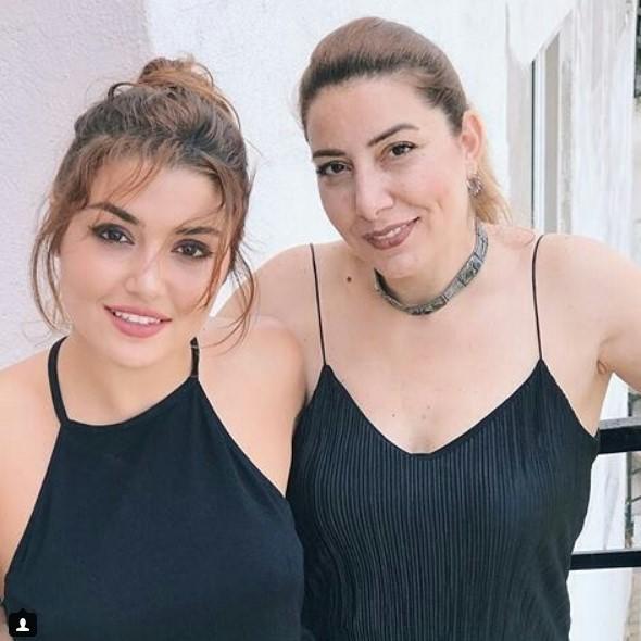 Belki de Murat bu konuda eksik kald iin Hande ayrl tercih etti.