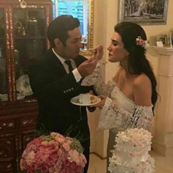 ok nadir rastlanacak bu tesadfn kahramanlarndan dil Frat, evlendikten sonra resmi ilemlerde de soyadn deitirmek zorunda kalmayacak.