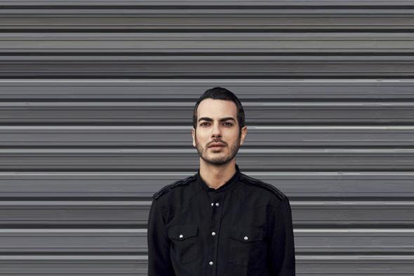 Harun Tekin mzik dnyasnn nllerinden.