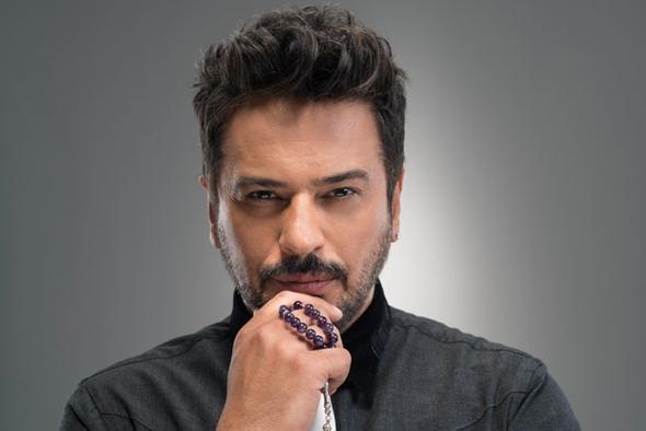 Hatta belki Emre Altu bile olu sanlyordu. Ama aralarndaki sadece soyad benzerlii.