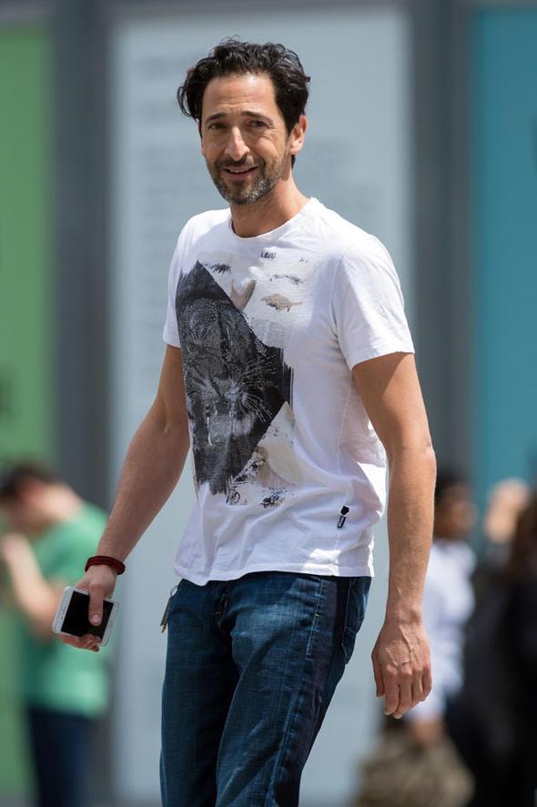 Adrien Brody, kendisi gibi ayn soyadn tayan bir meslektaa sahip.