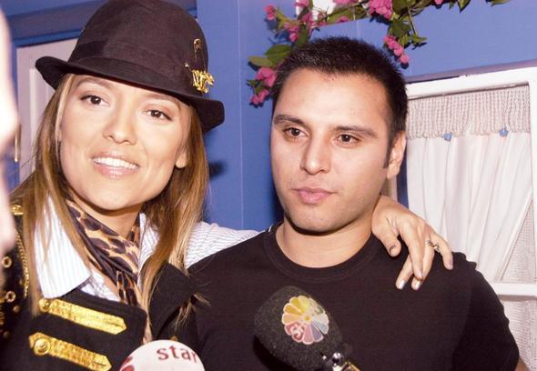 NDEK PSLK, FESATLIK HBR ZAMAN BTMEM'    Bunun zerine ise, Alian da Instagram hesabndan ''indeki, ktlk, pislik, fesatlk hibir zaman bitmemi. Hl braktm yerdesin'' diye yazd.