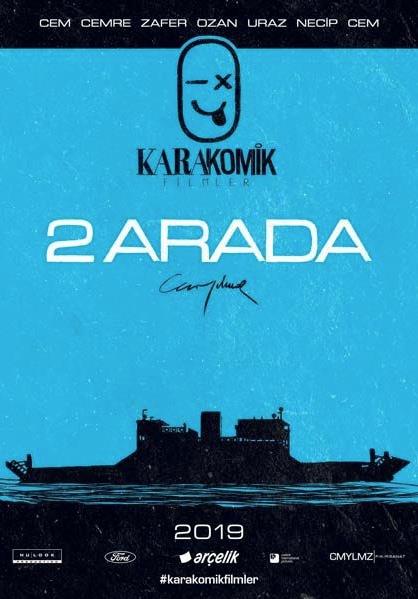 Bu filmin hemen arkasndan izlenecek dier film 2 Arada. Tm hikaye arabal vapurda geiyor, Cem Ylmaz Ayzek isimli bir aycy oynuyor. Zafer Algz, Ozan Gven, Cemre Ebuzziya, Cem Davran da filmde. Cem Ylmaz&#8217;n bu hikayedeki dileri, keli, yaratt karakter gerekten artacak. &#8216;Kaamak&#8217;tan daha dramatik elerle ssl, ac, kara bir komedi.