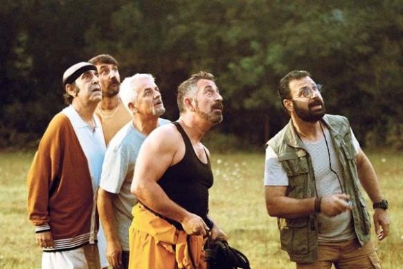 "Benim sinema maceram, izlemek istediim filmler Hokkabaz ayar ilerdir hep. Byle filmler yapmak istiyordum. Art arda izgi roman tadnda filmler ekince, bu dramalar kenara atmtm. Dolaysyla hikayeler birikti. Ben de hzl giri yapaym istedim. imdi tr deitirdim sanyorlar ama benim trm bu aslnda&#8230;&#8221;