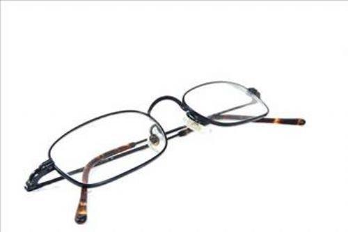 Gzlnzn vidas ok abuk kyorsa viday takmadan nce, vidann girecei delie renksiz oje damlatn. Viday yle takn.