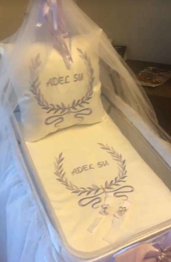 Sevgili Adel Su, devletimize, milletimize, ailemize salkl hayrl ve de bereketli bir evlat olasn... Tekrardan ho geldin dnyamn merkezi... Hilal Toprak sa ol akm benim bana bu mutluluu yaattn iin...