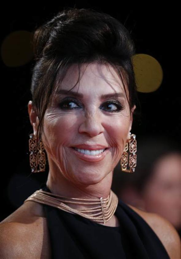 Festivalde yine bir dl verecei iin ok mutlu olduunu anlatan sinema sanats Nebahat ehre ise festivallerde dl vermenin kendisi iin bir gelenek haline geldiini syledi.