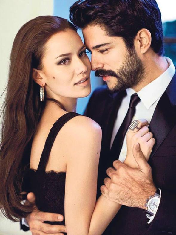 Burak zivit, 33 yanda.