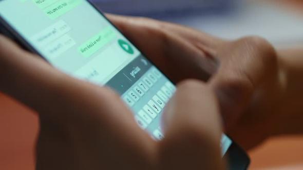 Whatsapp'ta sayl gnnz kald. Bunu yapmazsanz arkadalarnzla olan tm konumalar silinecek!