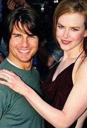 28 yandayken Nicole Kidman ile evlendi. Kidman o srada 23 yandayd.