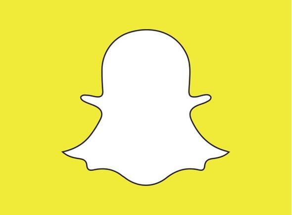 Snapchat  <br>  Snapchat sayesinde kullanclar 1-10 sn sreli video, fotoraf ekebilir. Kullancnn fotoraf ve videolarn 24 saat sreli olarak hikayesinde yaymlayabilmesini salayan uygulama.