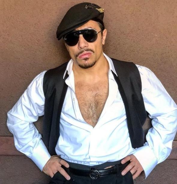 2009 -2010 sadece 12 masa 10 alan sene 2017 - 12 restoran 1000 alan... Ve Karsnzda bir dnya markas. Hepimizin markas hepimizin baars.