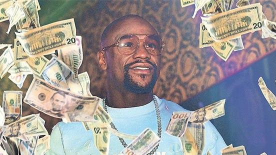 ''110 MLYON LE 200 MLYON GARANT'': Zaten teklifi kabul ettikten sonra dv organize etmek isteyen medya kurulularna, &#8220;ek defterlerinizi karn. Las Vegas&#8217; tekrar harika yapalm&#8221; diyen ABD&#8217;li boksr, kafasndaki rakam da aklamakta tereddt etmedi. Mayweather, &#8220;Ben her zaman kendimin patronu oldum. Khabib&#8217;le yapacamz dvn nasl biteceini bilemem. Ancak sonunda bir eyler baaracaz. 110 milyon ile 200 milyon Dolar arasnda bir parann garanti olacan dnyorum. Ayrca bir amacm da hem Khabib hem de daha nce yendiim McGregor&#8217;la 2019&#8217;da karlamak&#8221; ifadelerini kulland.