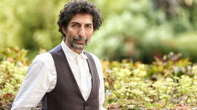 1999 yl Mustafa Altoklar yapm "Asansr" filminde Mustafa Uurlu, Arzu Yanarda ile barol paylat.