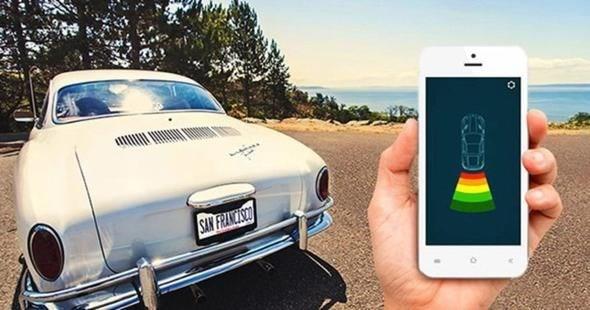 Peki bu plakalar takmak iin bir sr kabloyla boumak zorunda msnz?     Hayr. Kablosuz altndan ve de gcn akden deil kendi iindeki bataryasndan aldndan kablo karmaas da ortadan kalkyor.