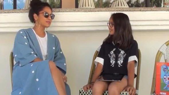 Girdii bir yarmada, tasarlad kutu oyunuyla 2500 dolar dl kazanarak dikkat eken Metha, Cartoon Network'n reklamclarnn ilgisini ekmi.