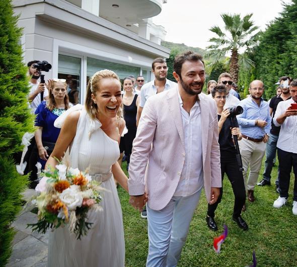 Ksa srede byk ilgi gren Beng'nn paylamna beeni yad.