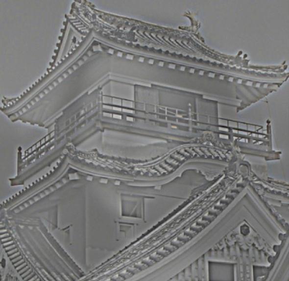 Yakndan baknca bir in tapna gibi grnyor ama uzaktan bakarsanz iinde artc bir detay gizli. (Mona Lisa)