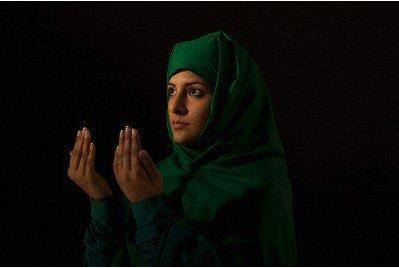 5. Bir insan lnce  kii hari herkesin ameli kesilir: Sadaka-i cariye brakan, veya istifade edilen bir ilim brakan veya kendine dua edecek salih evlat brakan.