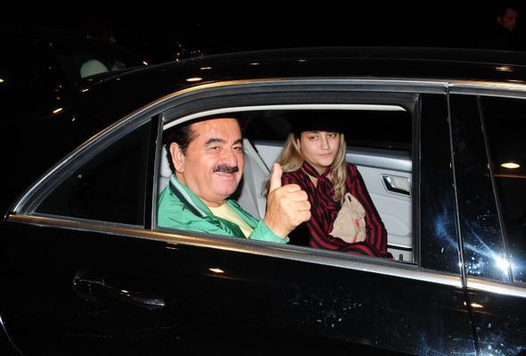 brahim Tatlses hastane knda, &#8220;Mehmet Ali ok eski dostumdur. Allah&#8217;m onu bize balasn. Zaten gzel haberlerini de aldk. Ayaa kalkacak ve aramza katlacak&#8221; dedi.