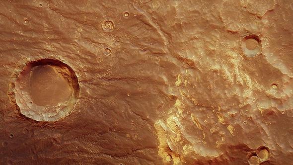 Fakat Avrupa Uzay Ajans�'na ait bir uydu, Arsia Mons Yanarda�� �zerinde 13 Eyl�l'den bu yana �e�itli faaliyetler oldu�unu saptad�.