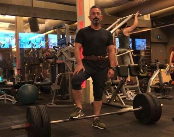 Ge�ti�imiz ocak ay�nda diyete ve spora ba�layan Cem Y�lmaz, 10 ayda yakla��k 20 kilo verdi.