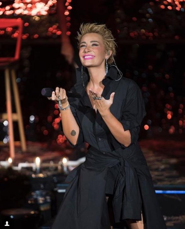 Z�YNET SAL�: “Baz�lar� sevilmeyi ��renememi� olabilir ama bence a�k�n bununla hi�bir ilgisi yok”