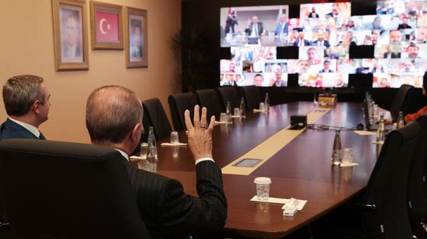 4 saat sren toplantnn ardndan stanbul l Bakanlndan ayrlan Erdoan, ile bakanlar ile de grt.