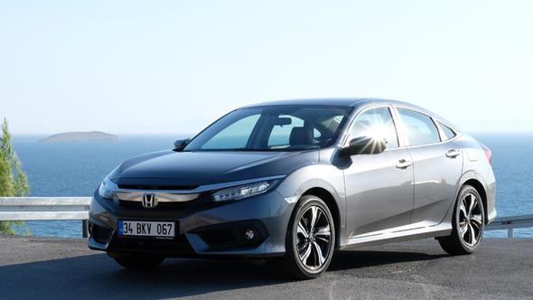 Honda Civic 1.6 Civic 4D 1.6L PE<p>      Eski sat fiyat : 115. 900 TL  <p>    Yeni sat fiyat: 96.020 TL<p>      ndirim miktar: 19.880 TL