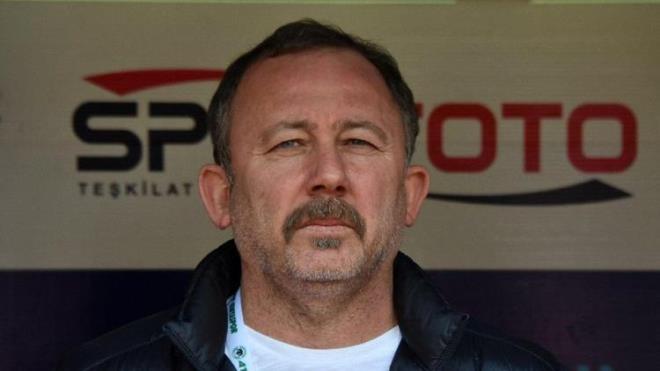 Bir sredir bota olan Sergen Yaln, Sper Lig ekibi Alanyaspor ile anlat.