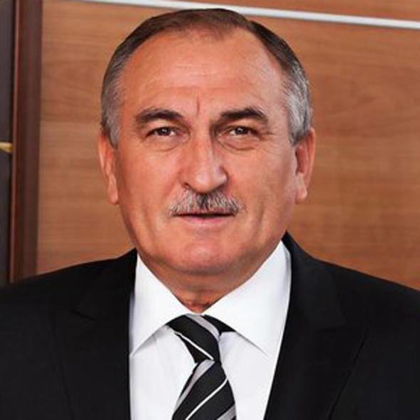 Bolu Belediye Bakan Alaaddin Ylmaz da nc dnemini dolduran tek il bakan.    stanbul ve Ankara&#8217;da  dneme taklan toplam 12 ile bakan bulunuyor: