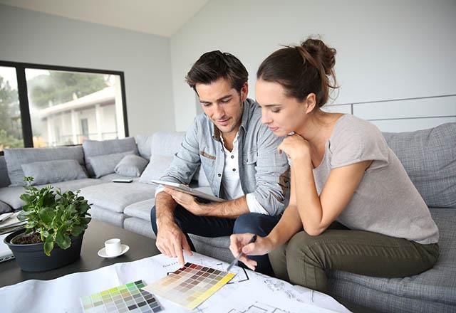 Evin i mekan kullanmnn esneklie ak olmas, bir dier dikkat edilmesi gereken konular arasnda yer alyor. Evinize nasl dekorasyon yapabileceiniz bu noktada byk nem tayor. Evinizi yaayan bir yer haline getirirken istediiniz gibi olmasn istiyorsanz, ev sahibinin esnek davranmasna ya da mekann esnek olmasna dikkat edin.