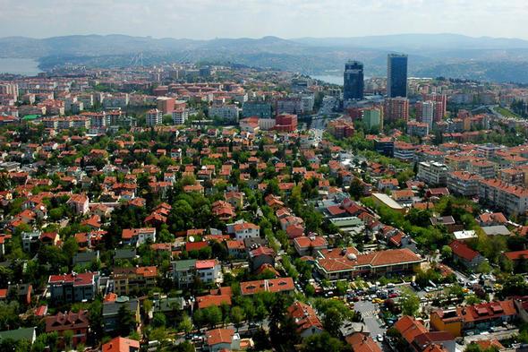 Listede Beikta Nisbetiye 14 bin 967 lirayla yedinci, ili Esentepe 14 bin 732 lirayla sekizinci, Eyp Gktrk 14 bin 571 lirayla dokuzuncu, Beikta Etiler ise 14 bin 327 lirayla onuncu srada bulunuyor.