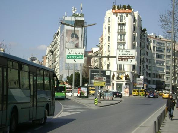 Bu alanda en yksek metrekare sat fiyatna sahip mahalle ili Harbiye.