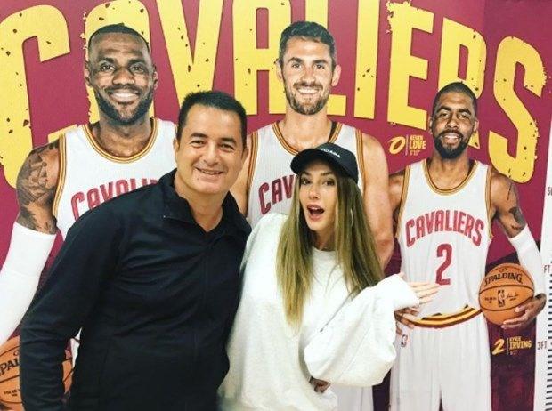 49 yandaki Ilcal, Suba'na getiimiz gnlerde ise Etiler-Bebek'te bir restoran at, iletmecilie adm atan Suba'nn mekannn alna birok nl isim katld.