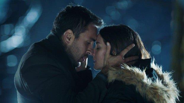 ocuk gelin, kadna iddet gibi nemli sorunlar ele alan dizi, para karl satlan bir ocuk gelin olan 'Nefes'in olu Yiit'le birlikte ei tarafndan esir edilii ve iddet grmesi sonucu evden kamasyla gelien olaylar' konu alyor.