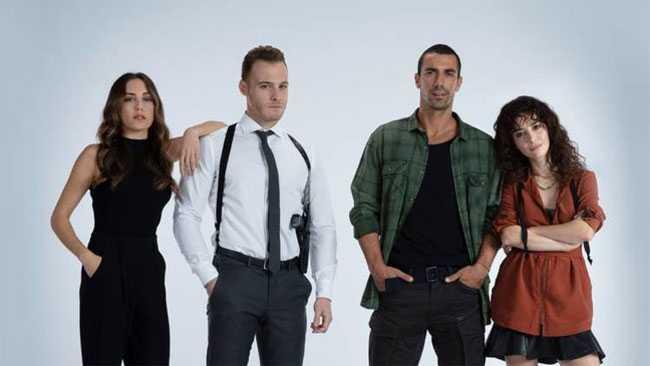 KANAL D'nin iddial dizisi Muhteem kili'ye erken final yolu gzkt. Kerem Bursin, brahim elikkol, yk Karayel ve zge Grel'li kadrosuyla ekranda frtna estirmesi beklenen Muhteem kili, reytinglerde resmen kt. Dizinin 5. blm reyting listesine ancak 19. sradan girebildi. Kt gidie dur diyemeyen Muhteem kili iin erken final karar alnaca konuuluyor. Kvan Tatltu ve Elin Sangu'lu kadrosuyla reyting listesinin zirvesinde olmas beklenen arpma da, hafta iinde ilk blm 6 kez tekrar gsterilmesine ramen akld. Hem FET iddialar hem de istenen reytinge ulaamamas nedeniyle arpma iin de erken final alarm zili ald. Adeta 'cehennem grubu'na dnen perembe akamnn galibi ise ATV'nin Bir Zamanlar ukurova dizisi oldu. Avlu ve Bizim Hikaye de gn kurtard.