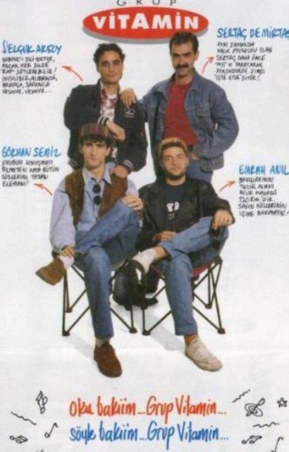 GRUP VTAMN  Esprili ark szleriyle bir anda 90'lar genliinin gnln elen Grup Vitamin'in ilk kadrosunda Gkhan Semiz, Ufuk Yldrm ve Ercan Saati vard. Sonra kadroda deiiklikler oldu.