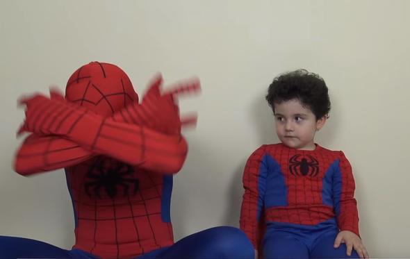 <p>Oyuncu Yusuf </p>  <p>   Abone says: 735 bin </p>  <p>  Tahmini aylk kazan aral: 17 - 273 bin dolar</p>