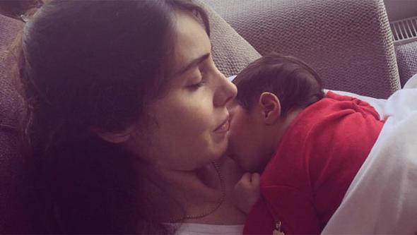 Emre Sayg&#8217;nn &#8220;Hadi Be&#8221; programna konuk olan Nur Fettaholu "Kendimi bu kadar yetersiz hissedeceimi hi dnmemitim" dedi.